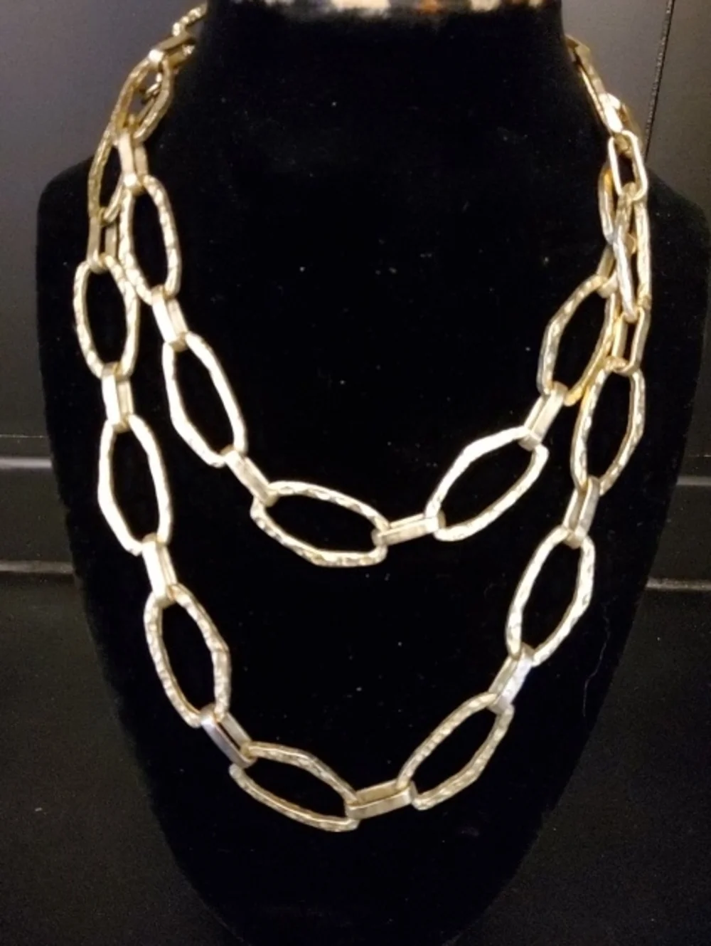 Gold Link Chain Necklace - Elegant Women’s Jewelry
